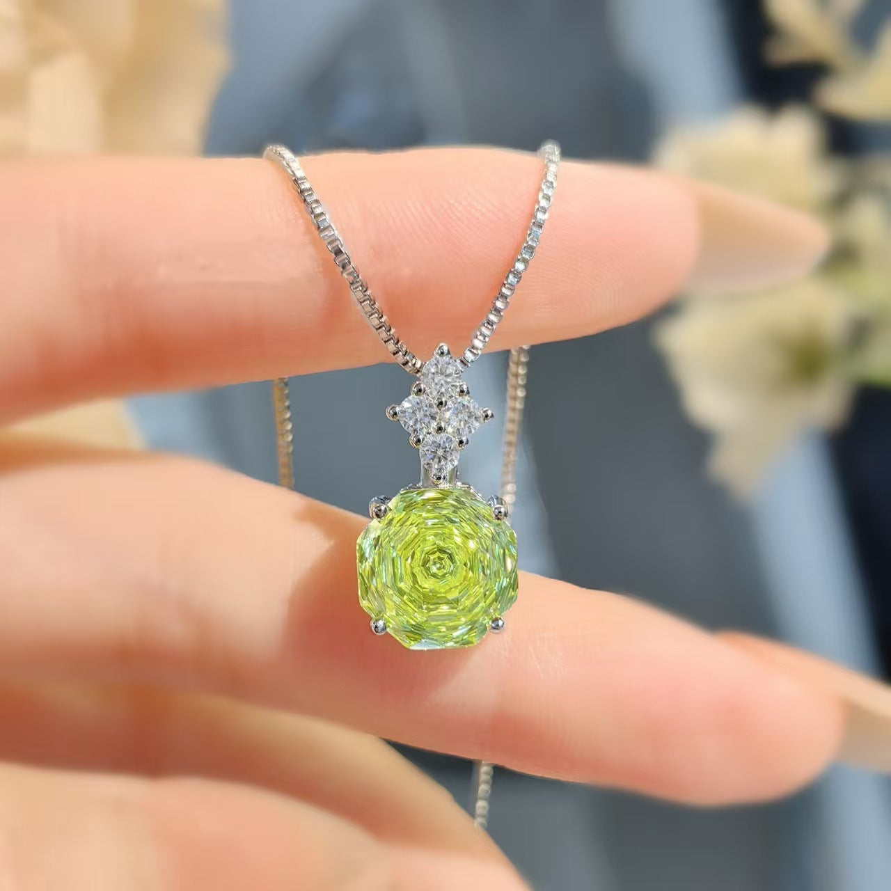 Fashion Personality Affordable Luxury Octagonal Necklace