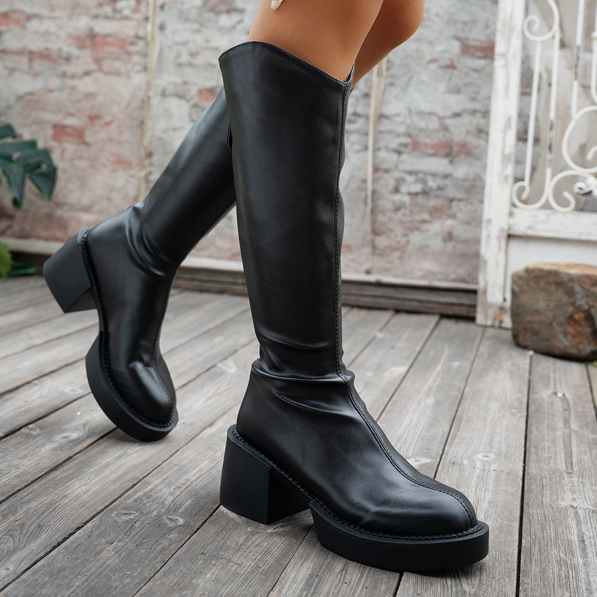 Chunky Heeled Figure Flattering European And American Style Knee High Boots