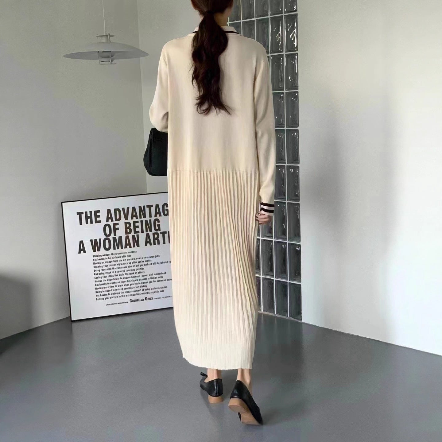 Women's Loose-fit Retro Knitted Dress With Turn-down Collar And Contrasting Colors